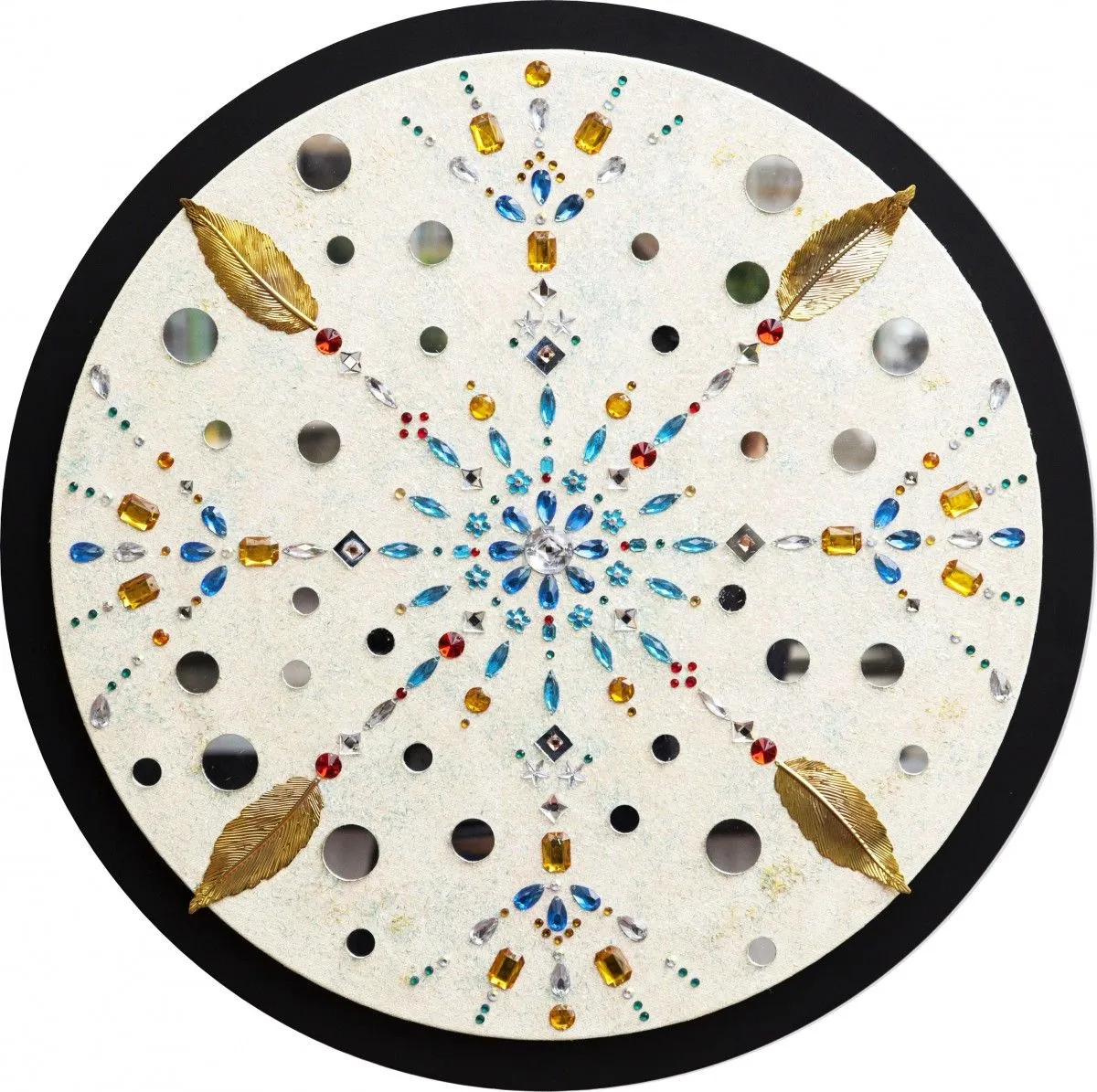 CENTER-FINDER, artwork by Marcela Gutiérrez