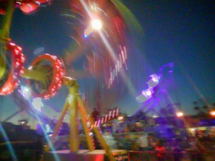 funfair dive, œuvre de Roy MacGregor