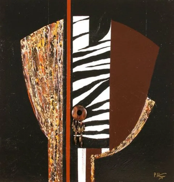 African Royal Families Exhibition  / Amber with Gold and African beads, œuvre de Peter Hager