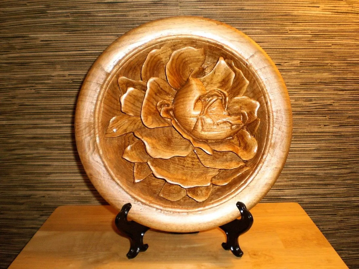 Rose, artwork by Gilles Beaulieu