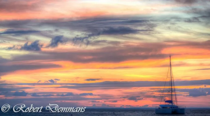 BEQUIA SUNSET, œuvre de ROBERT DEMMANS