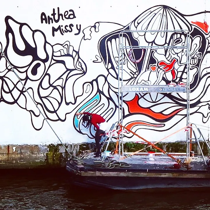 Kanal Karma, œuvre de Anthea Missy