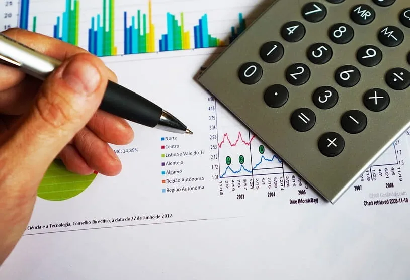 Determine a fair price for the artwork